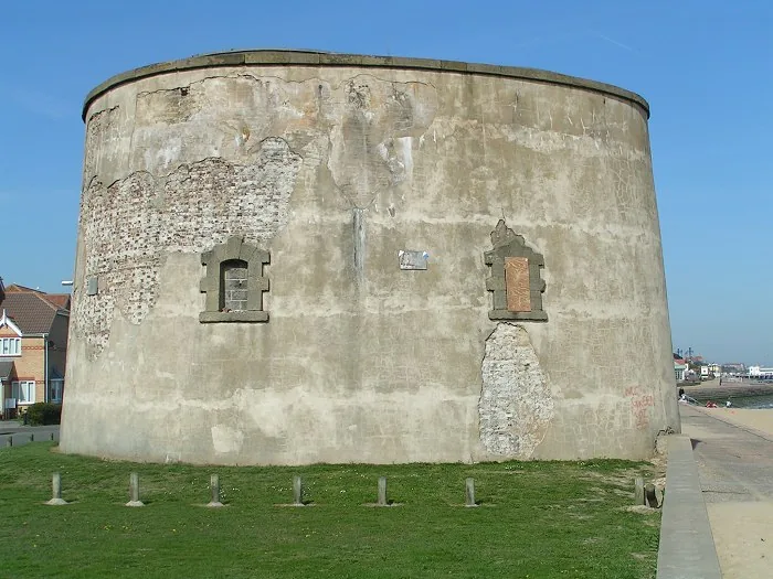 Martello-Turm — Sengbe-Pieh-Denkmal (Sierra Leone)