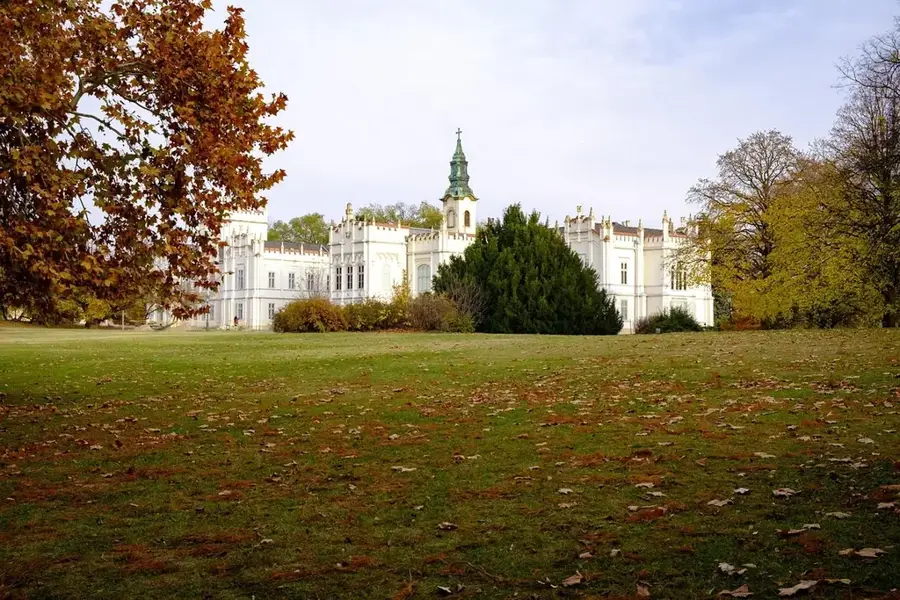 Martonvásár – város