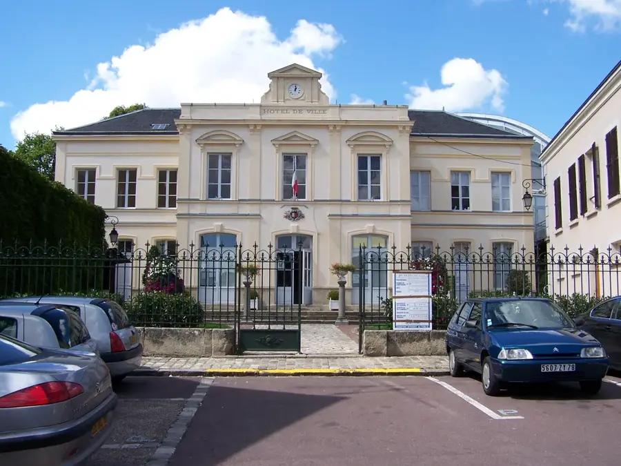 Maule – city