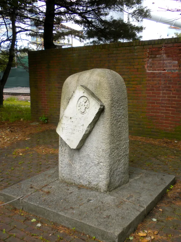 Dutch First Landing Monument