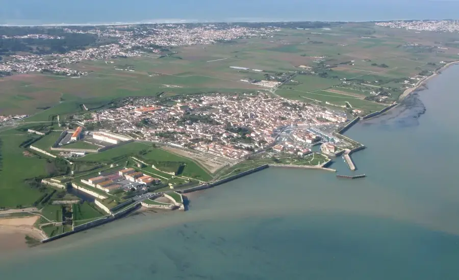 Fortificațiile Ile de la Passe