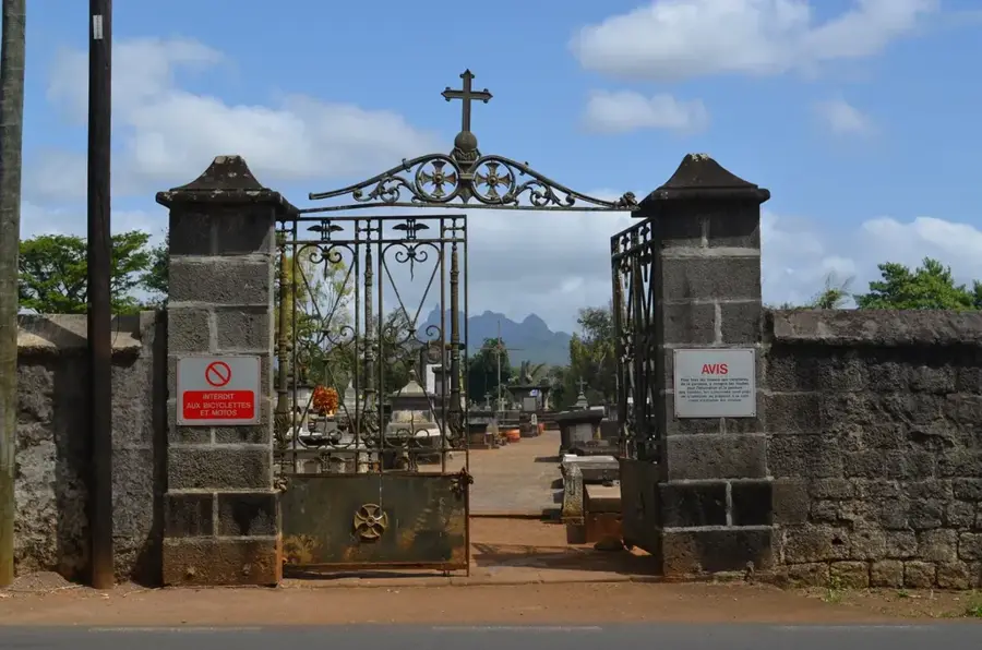 Pamplemousses Cemetery