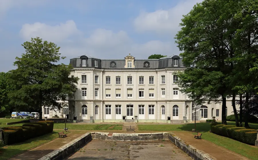 Mazingarbe – city