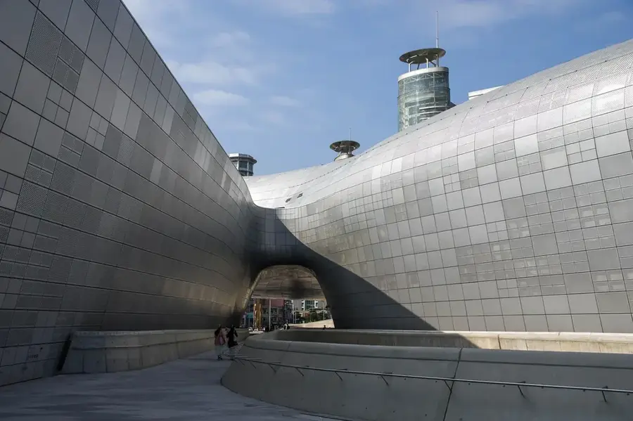 Mbari-Kulturzentrum — Imo Staatszoo (Nigeria)