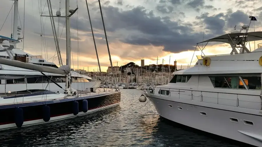 Portul din Cannes — Cheile Verdonului (Monaco)