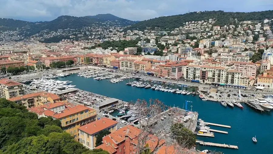 Portul din Nisa — Pădurea Spiridușilor (Monaco)