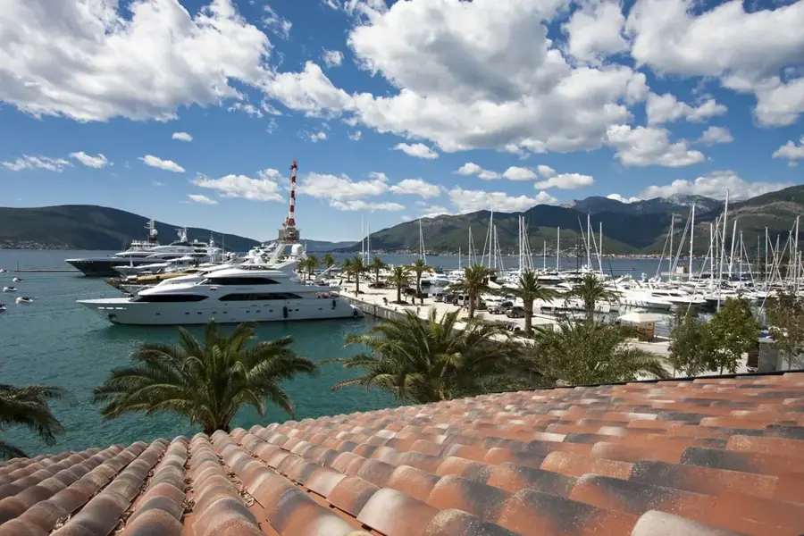 Porto Montenegro — Mamula (Montenegro)