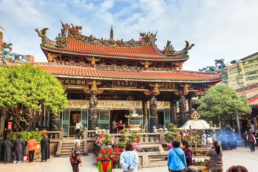 Mengjia Longshan-Tempel — Elefantenberg (Taiwan)