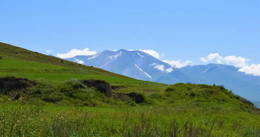 Mets Ischchanasar — Karahundsch (Armenien)