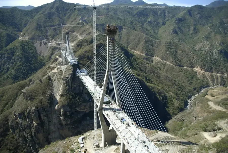 Baluarte-Brücke — Mazatlán (Mexiko)