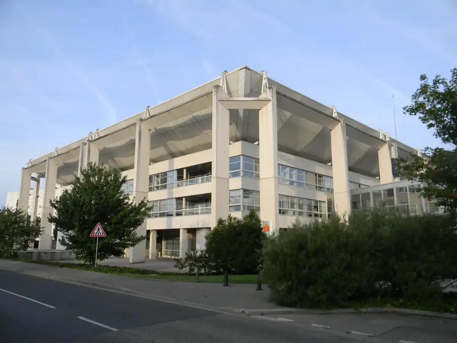 Meyzieu — Grenoble-Sud (France)