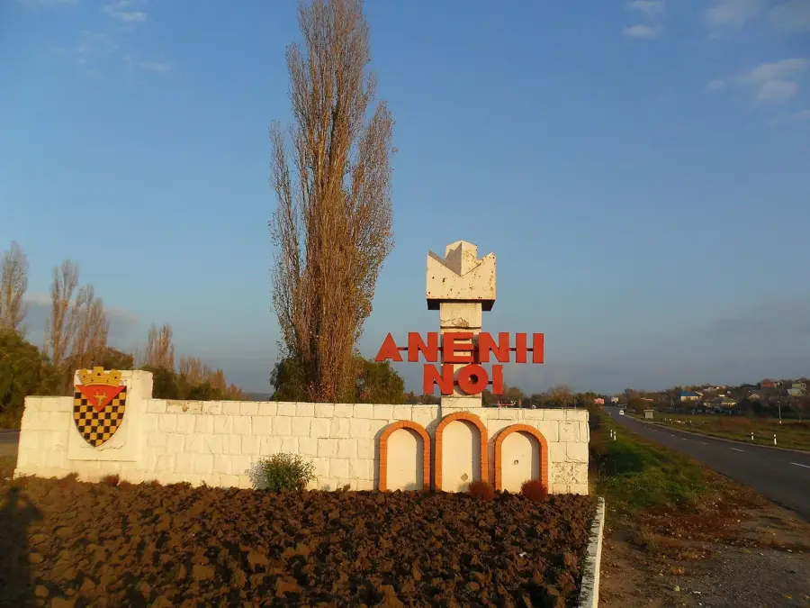 Castel Mimi — Gedenkstätte Șerpeni (Moldau)