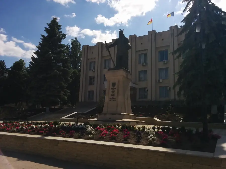 Cimișlia — Huși (România)