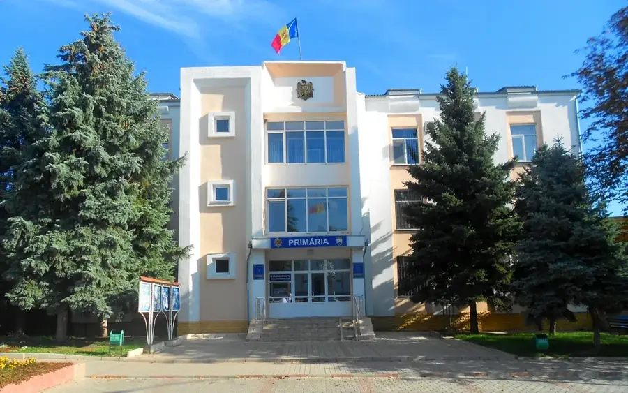 Fălești — Rezervația Pădurea Domnească (Moldova)