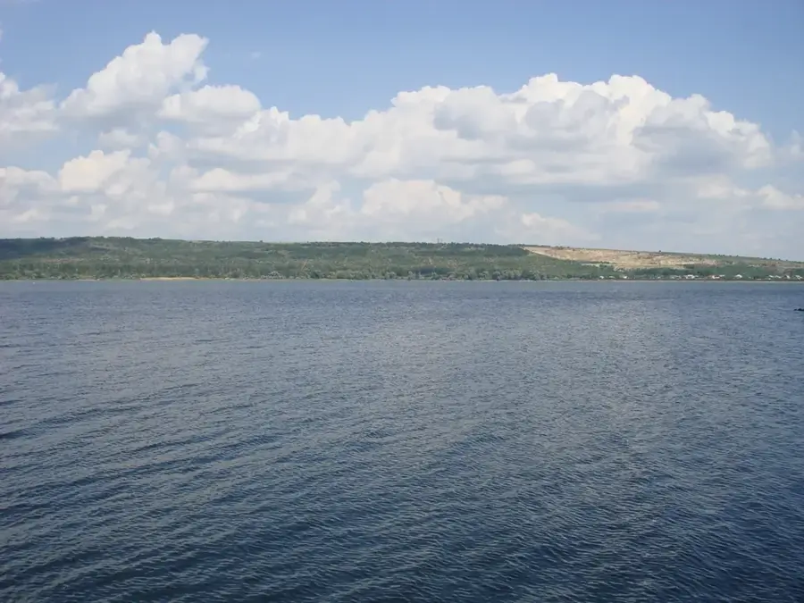 Ghidighici-víztározó — Căpriana kolostor (Moldova)