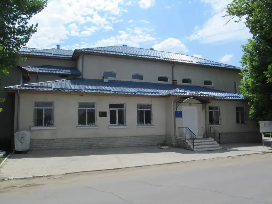 Nisporeni emlékmű — Codru Természetvédelmi Terület (Moldova)