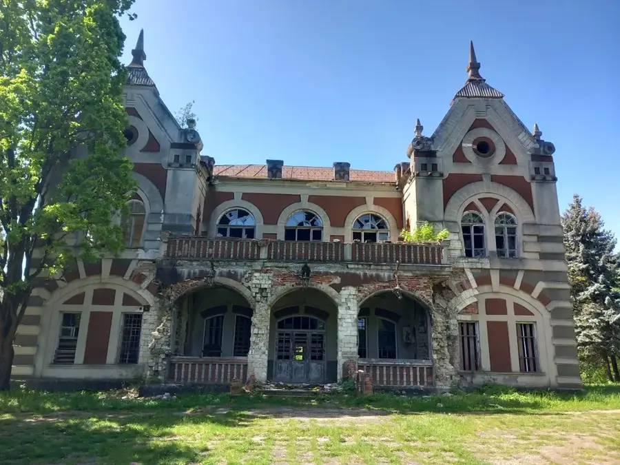 Pommer Mansion (Țaul) — Dondușeni (Moldova)