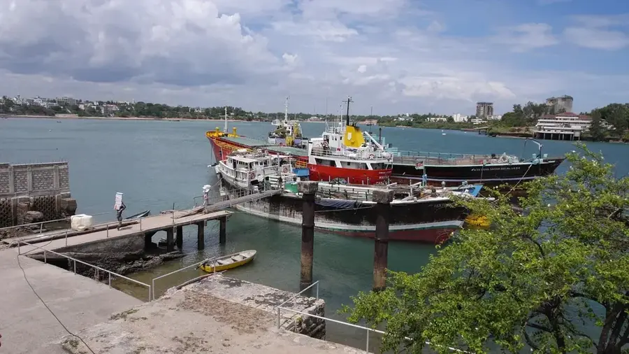 Mombasa kikötője — Toledo (Spanyolország)