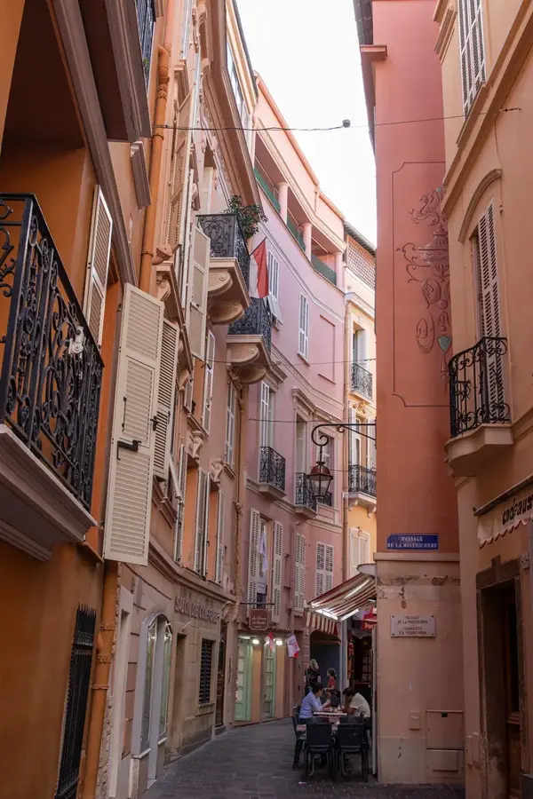 Rue Comte Félix Gastaldi utca — Èze Falu (Monaco)