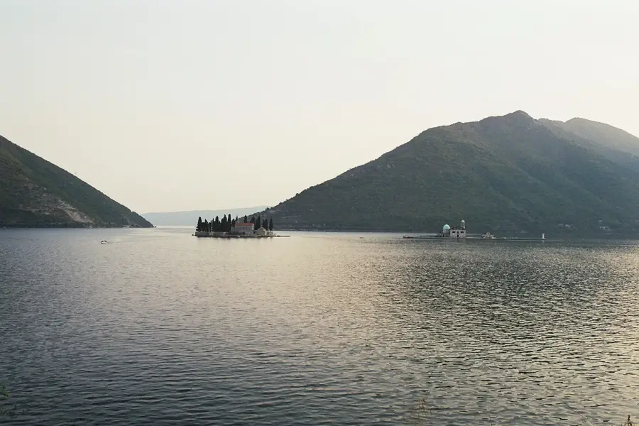Perasti óratorony — Orjen-hegység (Montenegró)