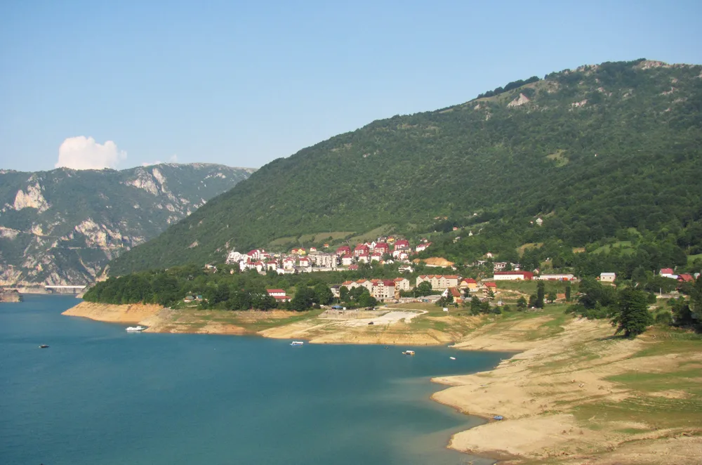Plužine Tourism Center — Đurđevića Tara Bridge (Montenegro)