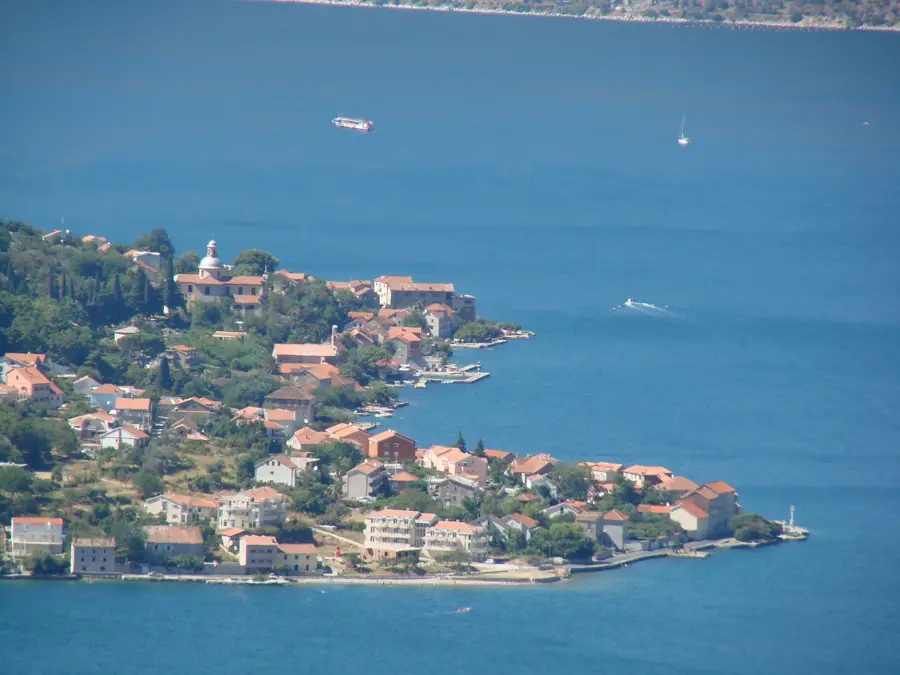 Prcanj — Kotor (Montenegro)