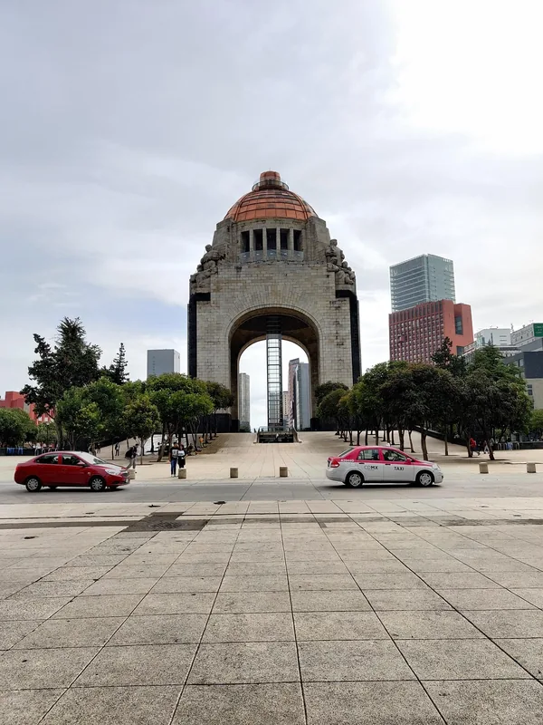 Monument to the Revolution — Chapel of the Hospital Divina Providencia (El Salvador)