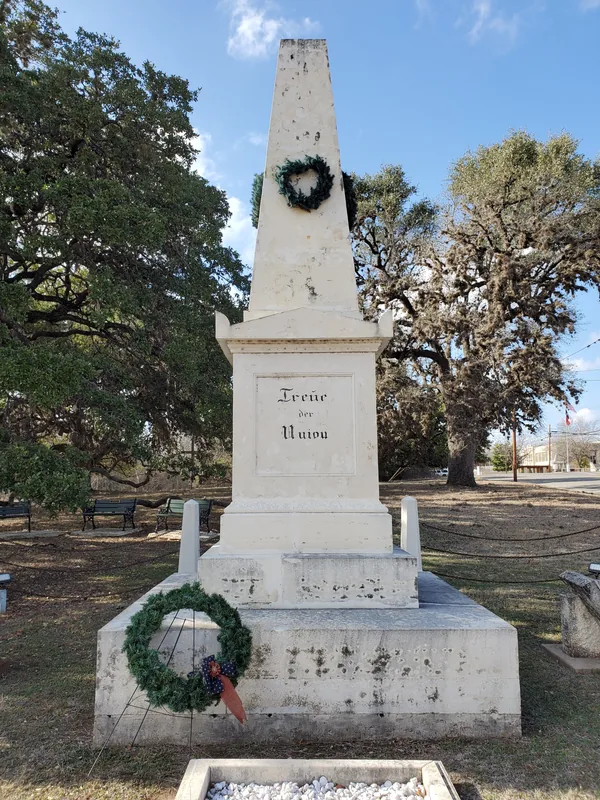 Denkmal für die Ewigkeit — Río Queguay (Uruguay)