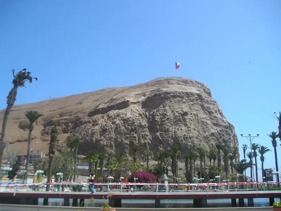 Morro de Arica — Mina Cuajone (Peru)