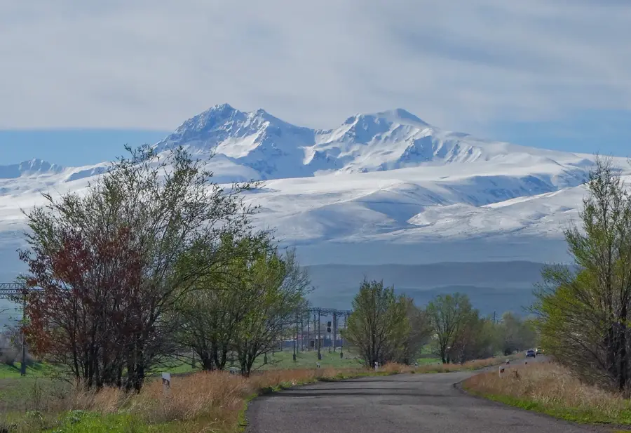 Berg Aragaz — Kassagh (Armenien)