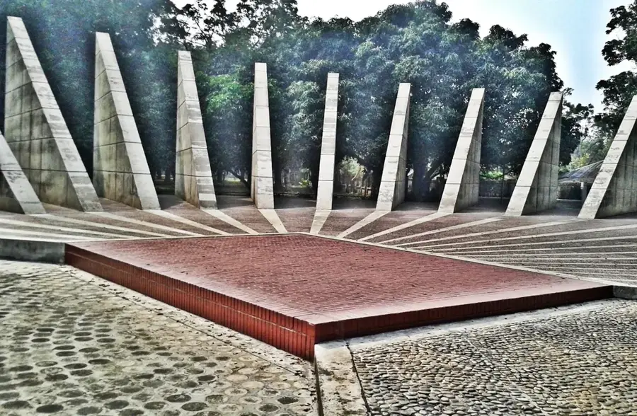 Monumentul Mujibnagar — Portul Kolkata (India)