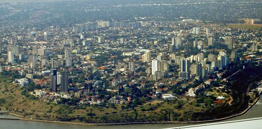 Kathedrale von Maputo — Zentralmarkt Maputo (Mosambik)