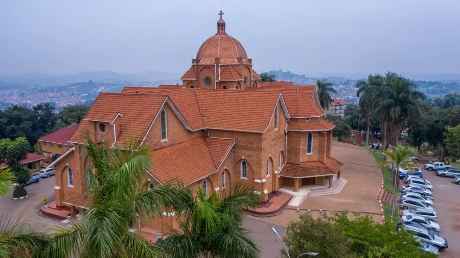 Namirembe-Kathedrale — Kasubi-Gräber (Uganda)