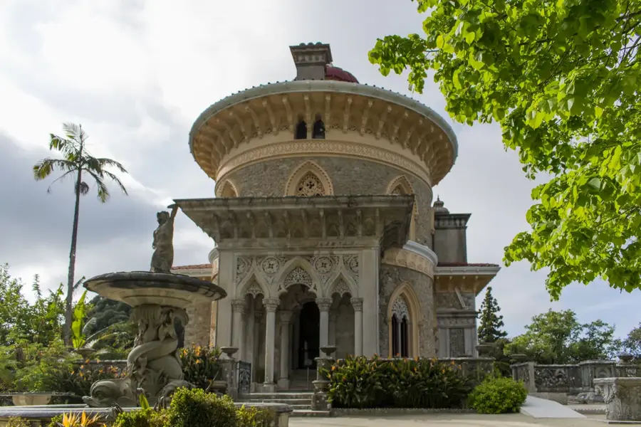 Parcul Natural Sintra-Cascais — Dino Parque Lourinhã (Portugalia)