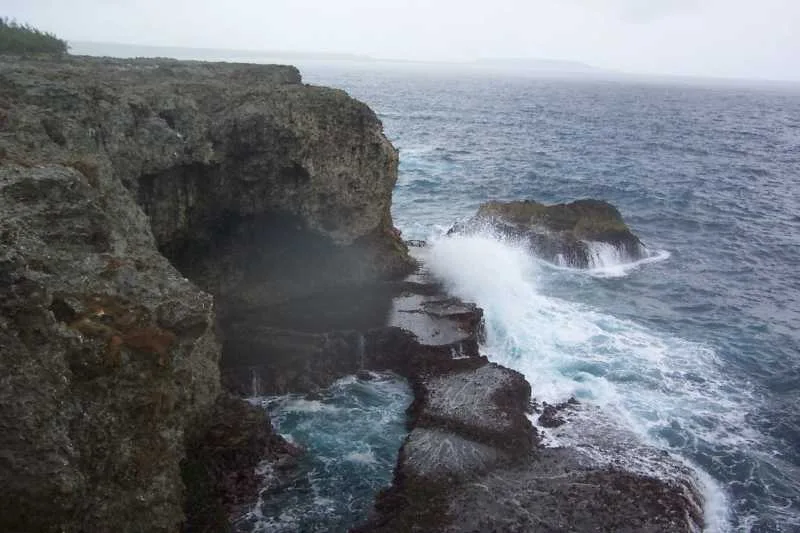 Lifou Mission — Wé Church (New Caledonia)