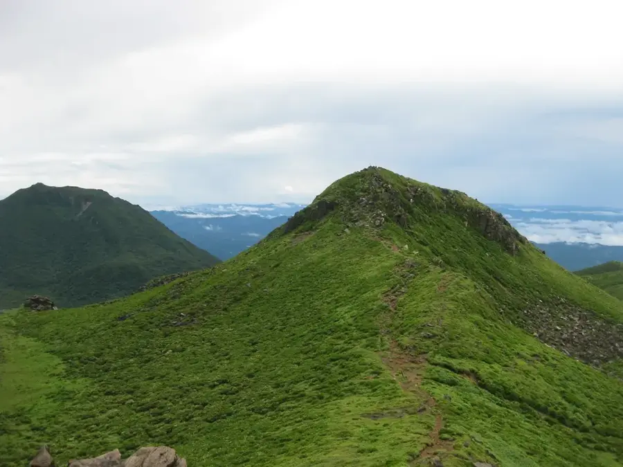 Mont Nakada