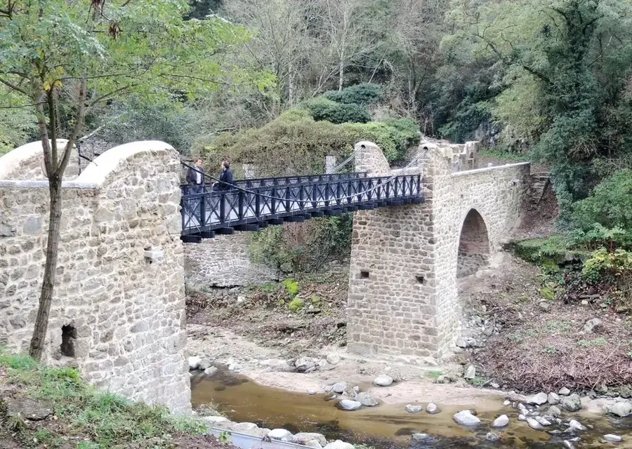 Pont de Mouli