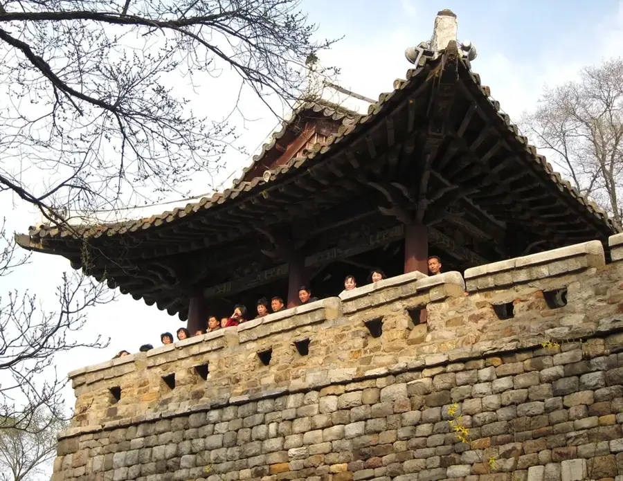 Pavilionul Ulmil (Ulmildae) — Râul Taedong (Coreea de Nord)