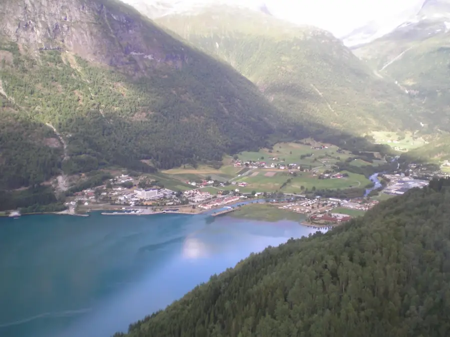 Loen — Førde (Norvegia)