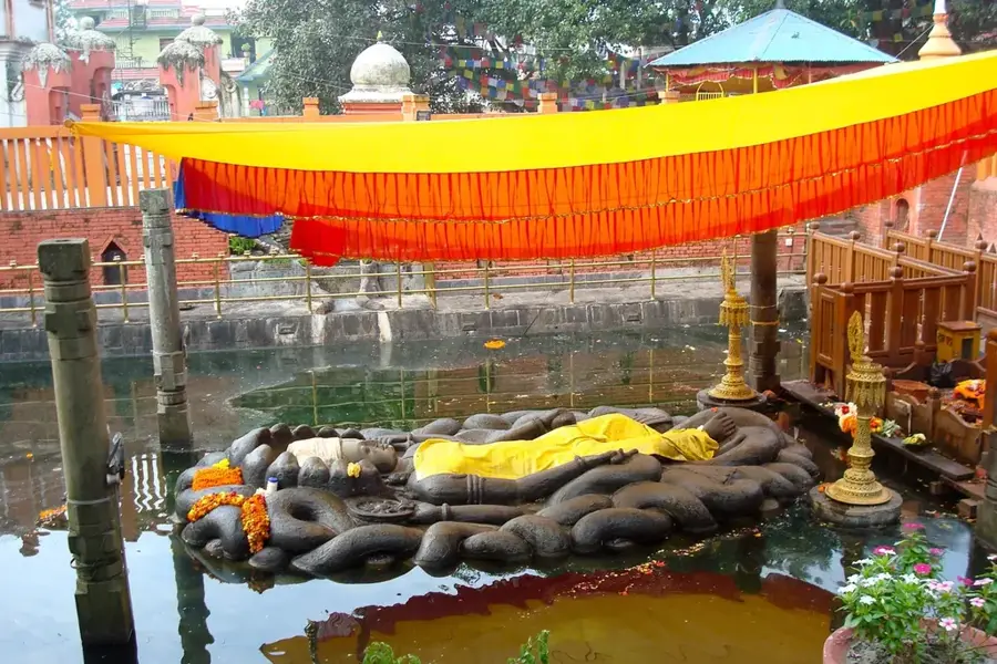 Budhanilkantha-Tempel — Dakshinkali-Tempel (Nepal)
