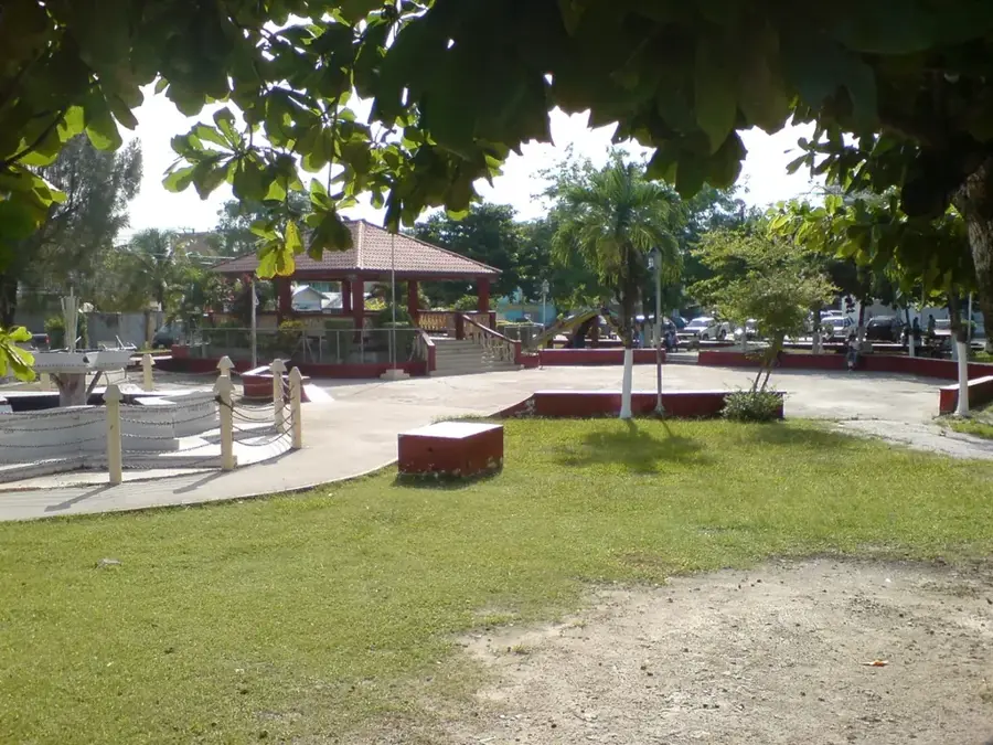 Orange Walk Town (Orange Walk Capital) — Rio Bravo Conservation Area (Belize)