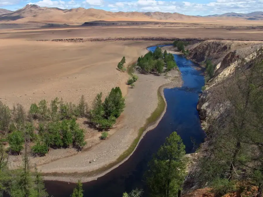 Orkhon Waterfall (Ulaan Tsutgalan) — Orkhon River (Mongolia)