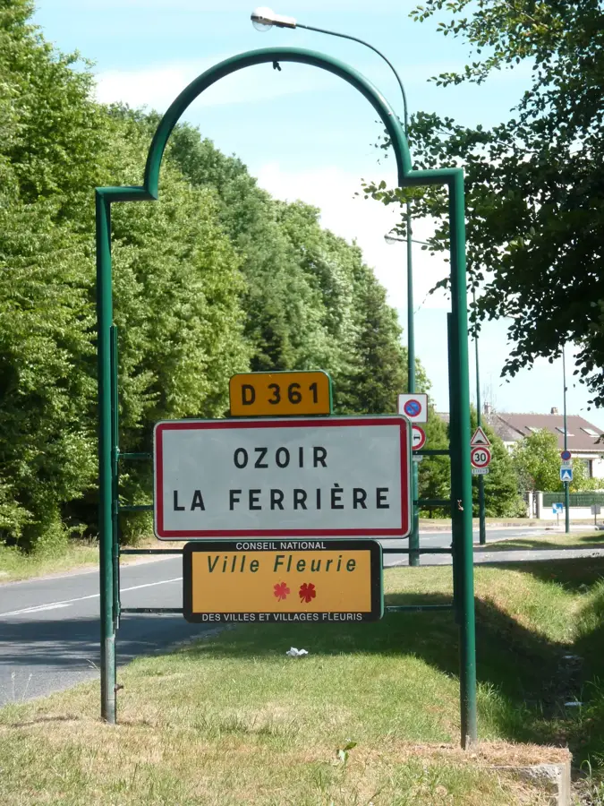 Ozoir-la-Ferrière – city