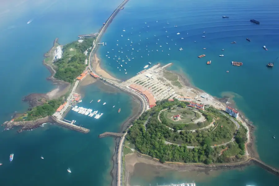 Amador Causeway — Boquete (Panama)