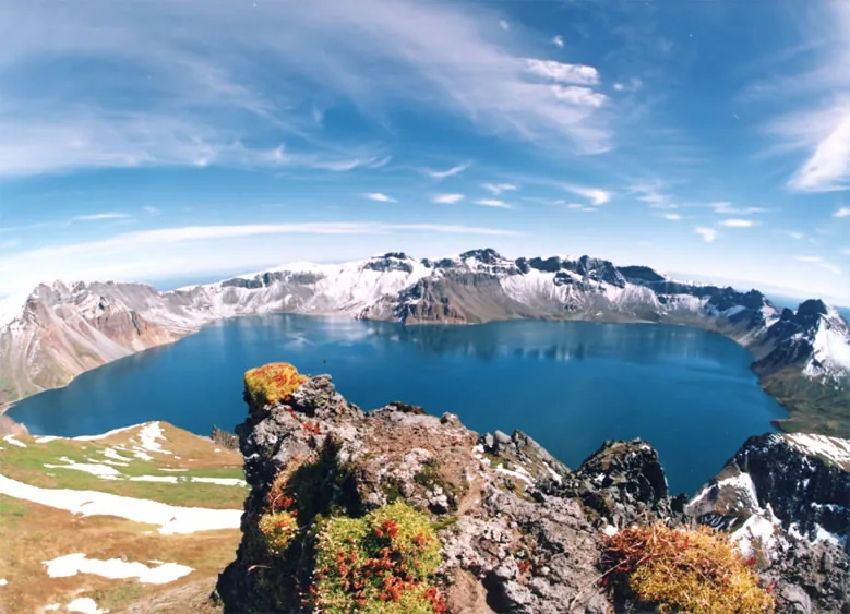 Muntele Paektu — Samjiyon (Coreea de Nord)