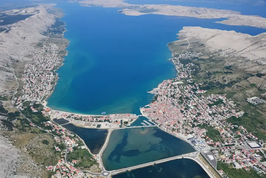 Pag (city) — Senj (Croatia)