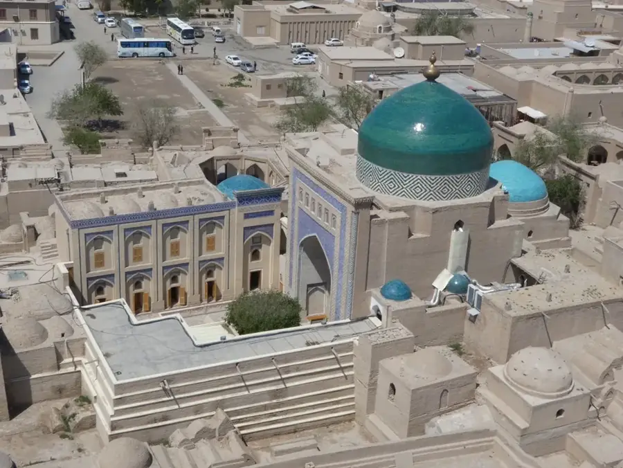 Pahlavan Mahmud Mausoleum — Khorezm Melon Fields (Uzbekistan)