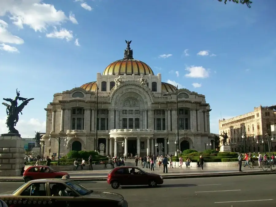 Palace of Fine Arts — Flag Square (Dominican Republic)