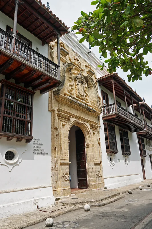 Palatul Inchiziției — Complexul Industrial Mamonal (Columbia)