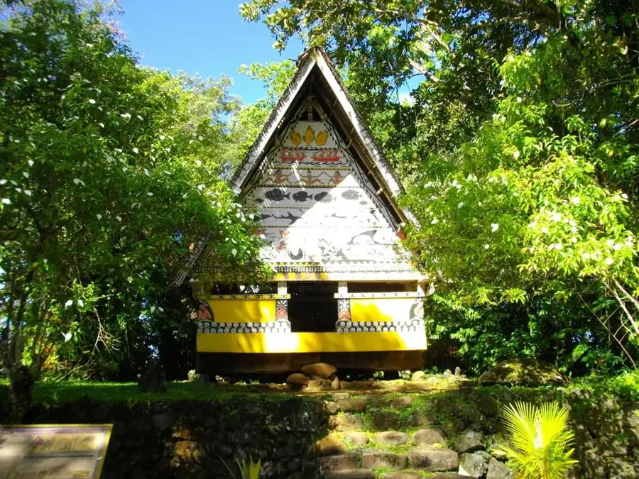 Belau National Museum — Koror-Babeldaob-Brücke (Palau)